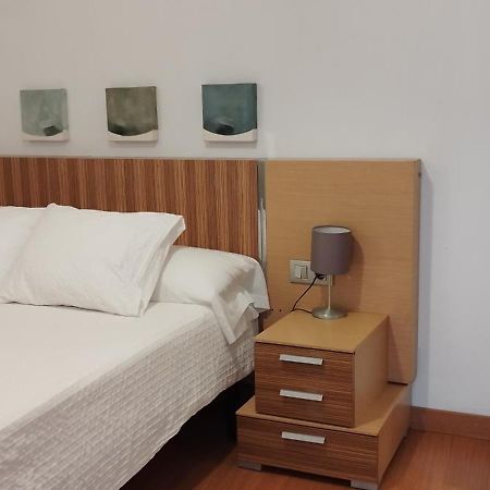 Apartamento Torres19 Sevilla Eksteriør bilde