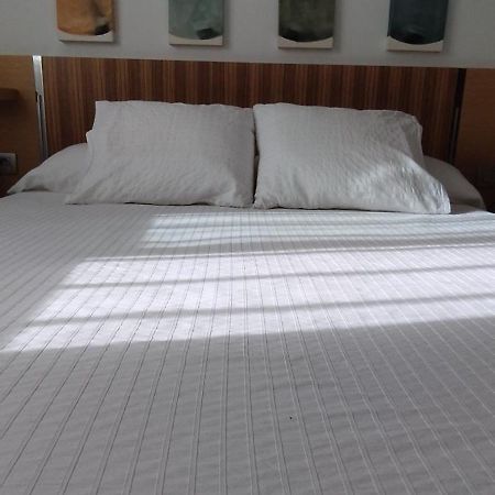 Apartamento Torres19 Sevilla Eksteriør bilde