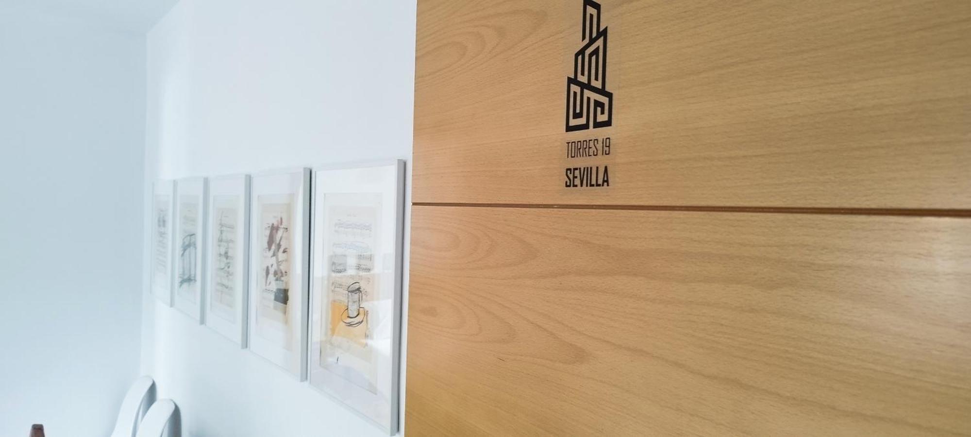Apartamento Torres19 Sevilla Eksteriør bilde